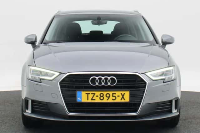 Audi A3 (2018) thumbnail 4