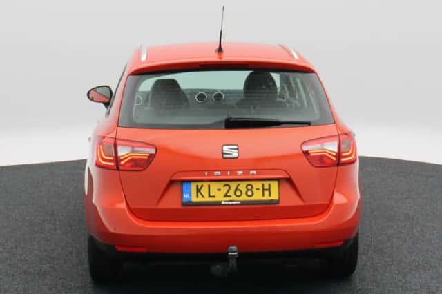 SEAT Ibiza (2017) thumbnail 5