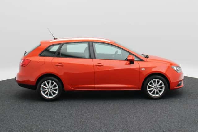 SEAT Ibiza (2017) thumbnail 6