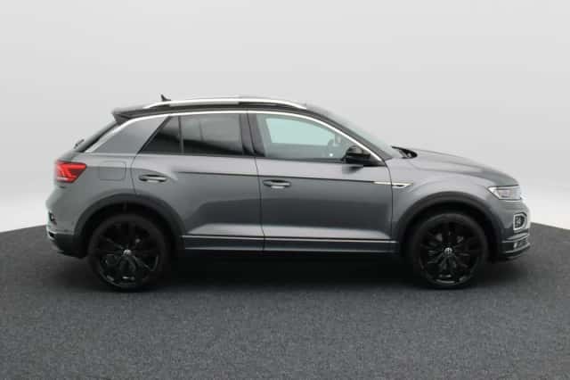 Volkswagen T-Roc (2021) thumbnail 6