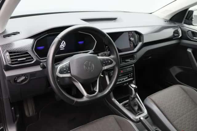 Volkswagen T-Cross (2023) thumbnail 3