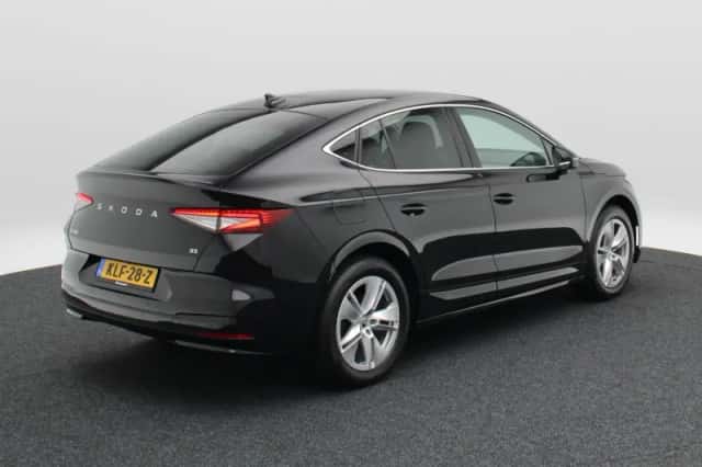 Škoda Enyaq (2024) thumbnail 3