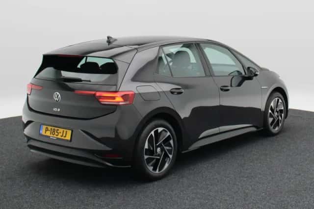 Volkswagen ID.3 (2022) thumbnail 3
