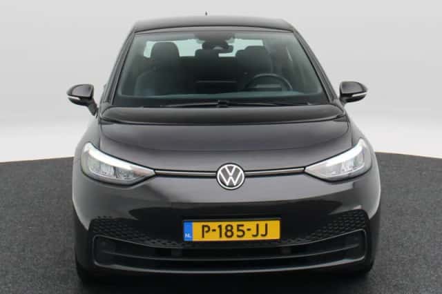Volkswagen ID.3 (2022) thumbnail 5