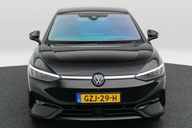 Volkswagen ID.7 (2024) thumbnail 5