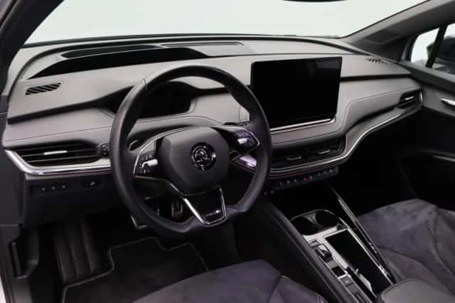 Škoda Enyaq (2021) thumbnail 4