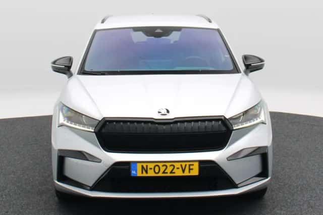 Škoda Enyaq (2021) thumbnail 5