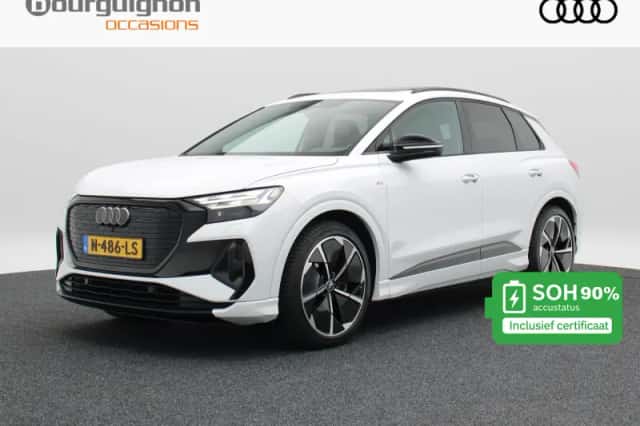 Audi Q4 e-tron (2021) thumbnail 1