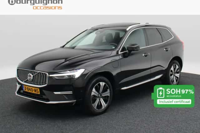 Volvo XC60 (2023) thumbnail 1