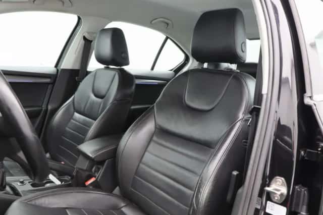 Škoda Octavia (2019) thumbnail 6