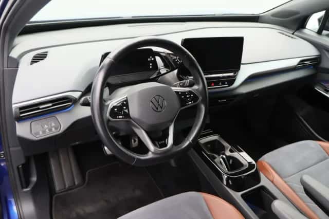 Volkswagen ID.4 (2020) thumbnail 4