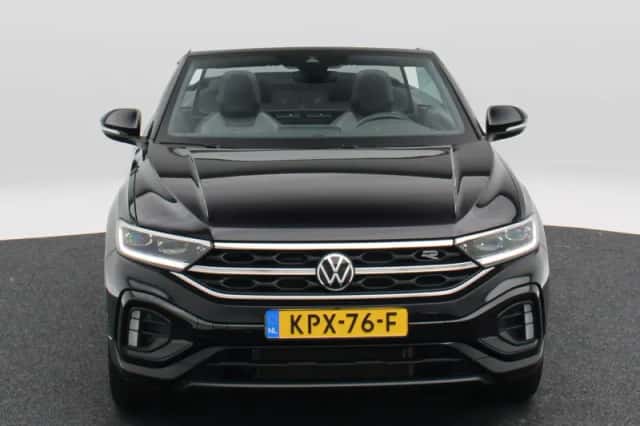 Volkswagen T-Roc (2022) thumbnail 4
