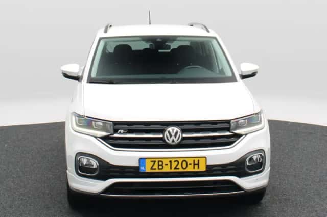 Volkswagen T-Cross (2019) thumbnail 4
