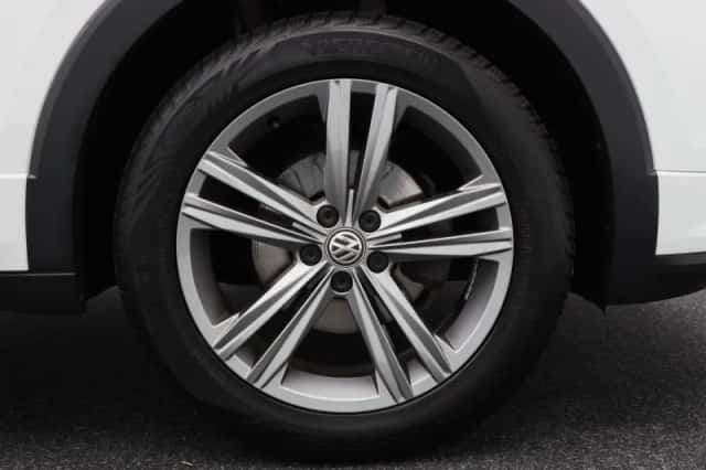 Volkswagen T-Cross (2019) thumbnail 5