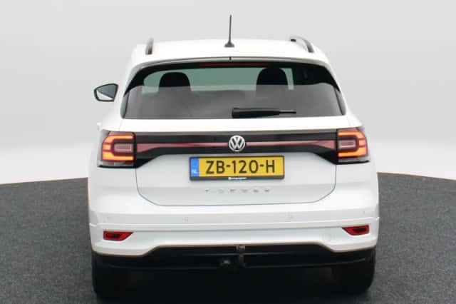 Volkswagen T-Cross (2019) thumbnail 6