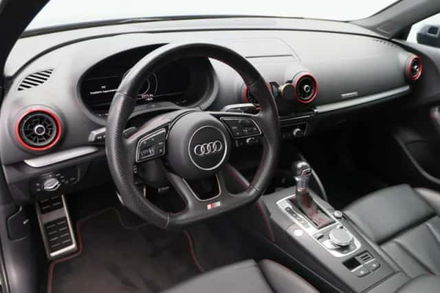 Audi S3 (2019) thumbnail 3