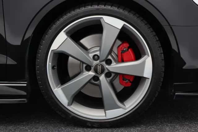 Audi S3 (2019) thumbnail 5