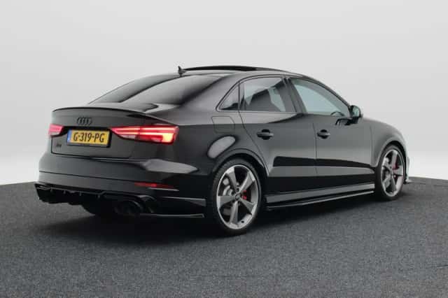 Audi S3 (2019) thumbnail 2