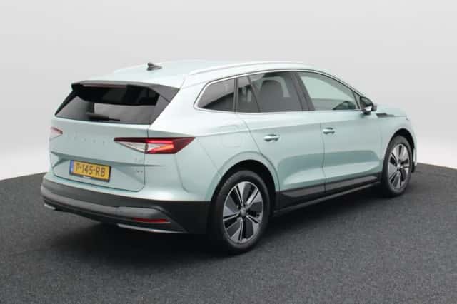 Škoda Enyaq (2022) thumbnail 3