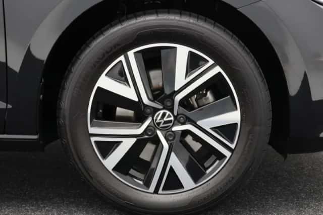 Volkswagen Touran (2023) thumbnail 5