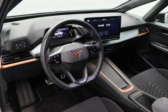 CUPRA Born (2024) thumbnail 4