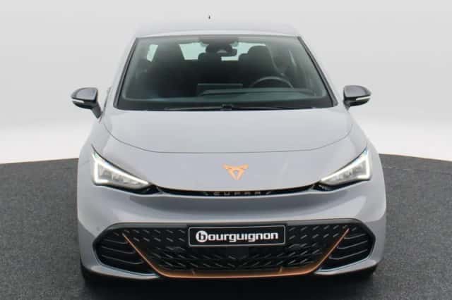 CUPRA Born (2024) thumbnail 5