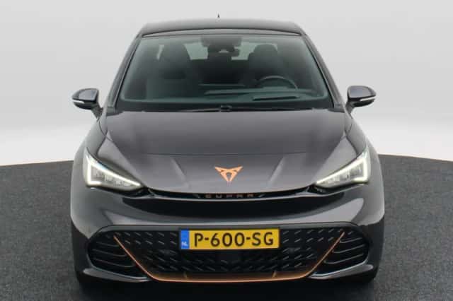 CUPRA Born (2022) thumbnail 6