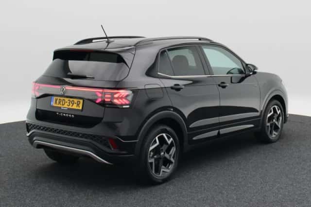 Volkswagen T-Cross (2025) thumbnail 2