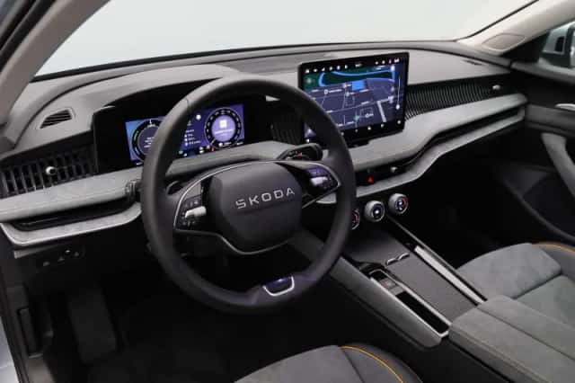 Škoda Superb (2025) thumbnail 4
