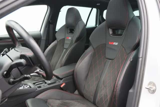 Škoda Octavia (2023) thumbnail 6