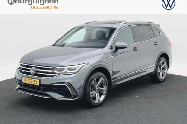 Volkswagen Tiguan (2023) thumbnail 1