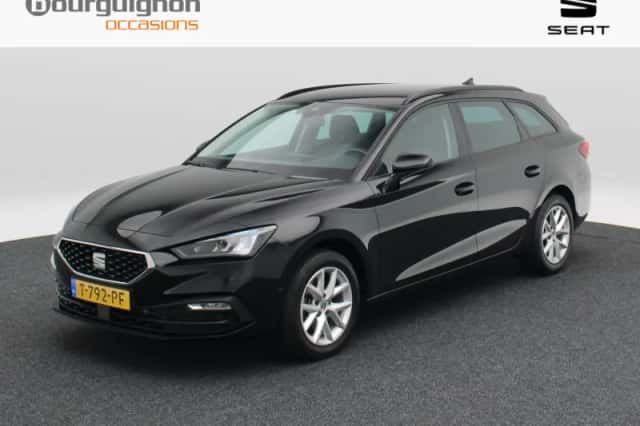 SEAT Leon Sportstourer (2023) thumbnail 1