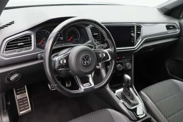 Volkswagen T-Roc (2020) thumbnail 3