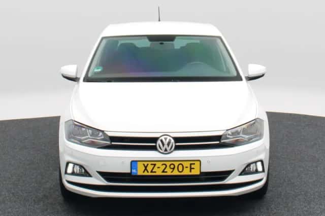 Volkswagen Polo (2019) thumbnail 4