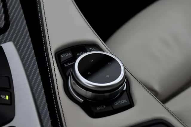 BMW 6-Serie (2013) thumbnail 66