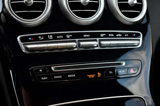 Mercedes-Benz C-Klasse (2015) thumbnail 15