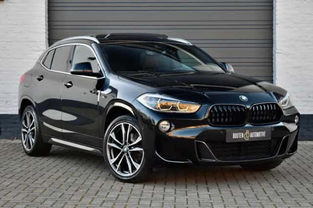 BMW X2 (2018) thumbnail 3