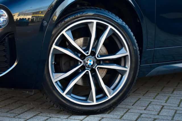 BMW X2 (2018) thumbnail 26