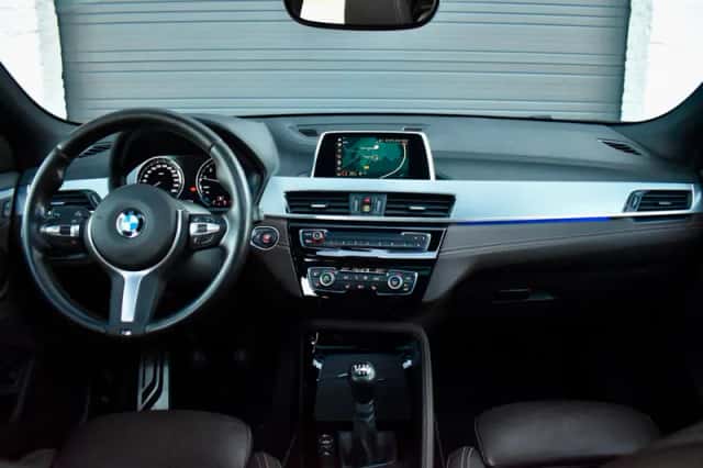 BMW X2 (2018) thumbnail 4