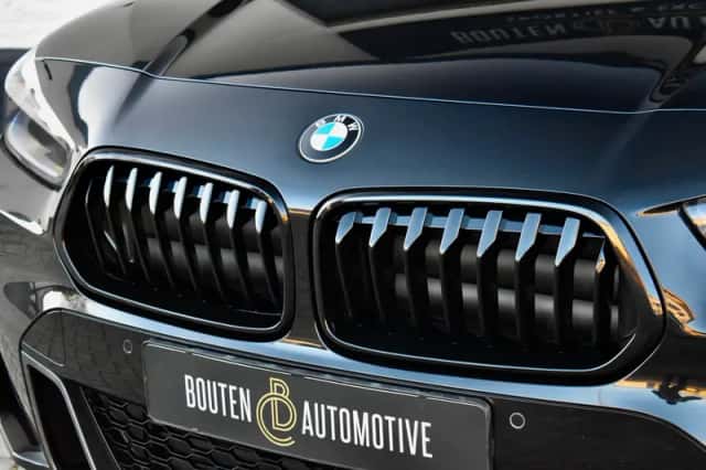 BMW X2 (2018) thumbnail 33