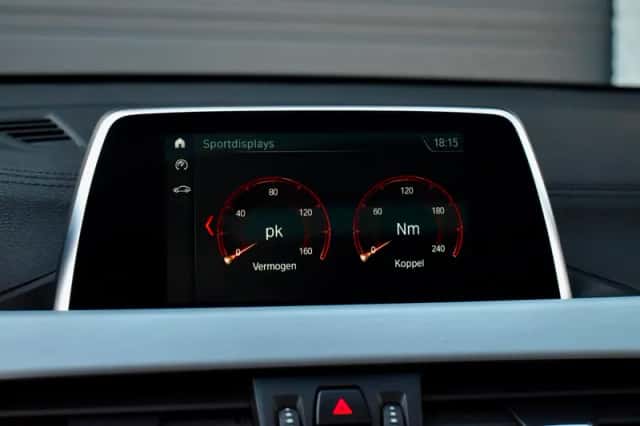 BMW X2 (2018) thumbnail 50