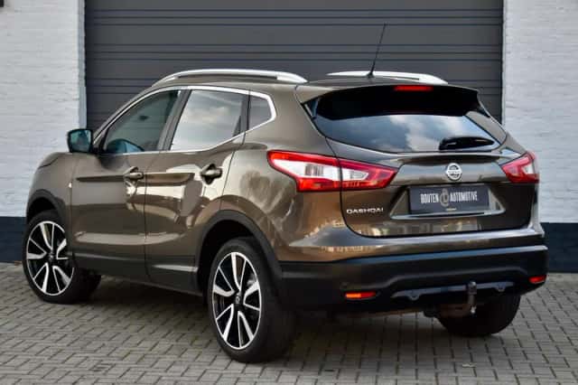 Nissan Qashqai (2015) thumbnail 7