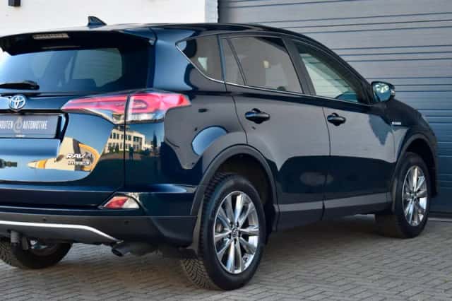 Toyota RAV4 (2018) thumbnail 38
