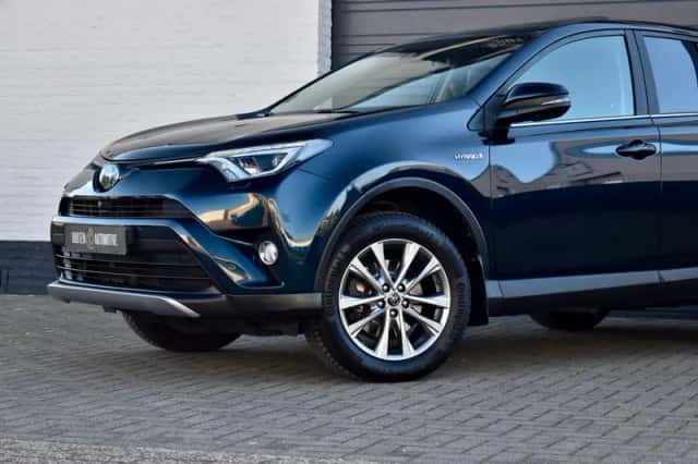 Toyota RAV4 (2018) thumbnail 40