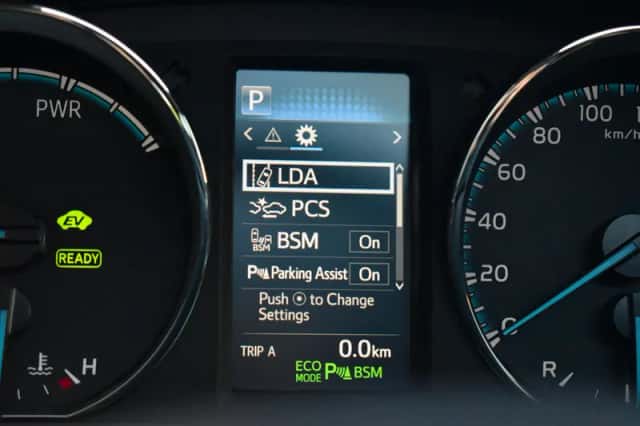 Toyota RAV4 (2018) thumbnail 51