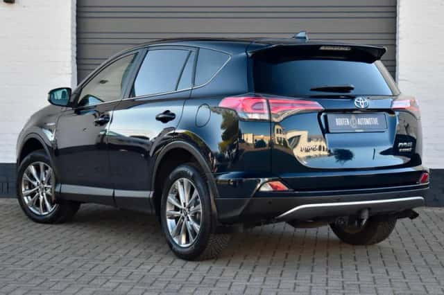 Toyota RAV4 (2018) thumbnail 7