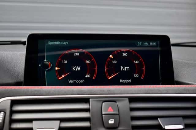 BMW 3-Serie (2016) thumbnail 62
