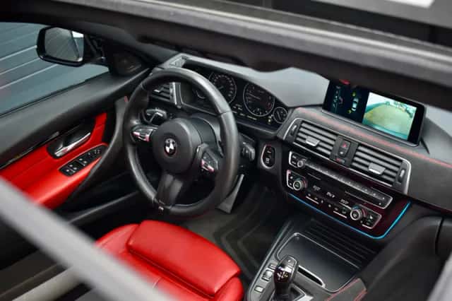 BMW 3-Serie (2016) thumbnail 8