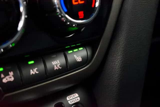 MINI Countryman (2018) thumbnail 14