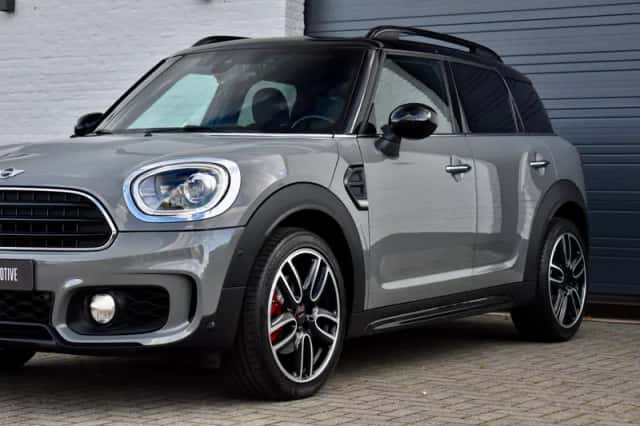 MINI Countryman (2018) thumbnail 25